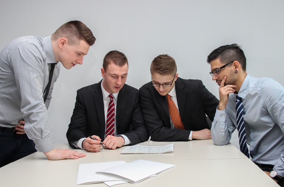 Manfaat dan Jenis Human Resource Outsourcing yang Perlu Diketahui  Image